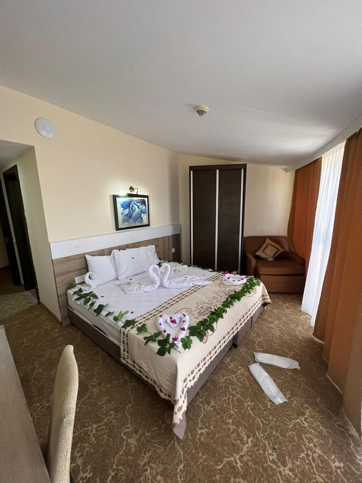 קמר Rk Magic Dream Hotel מראה חיצוני תמונה