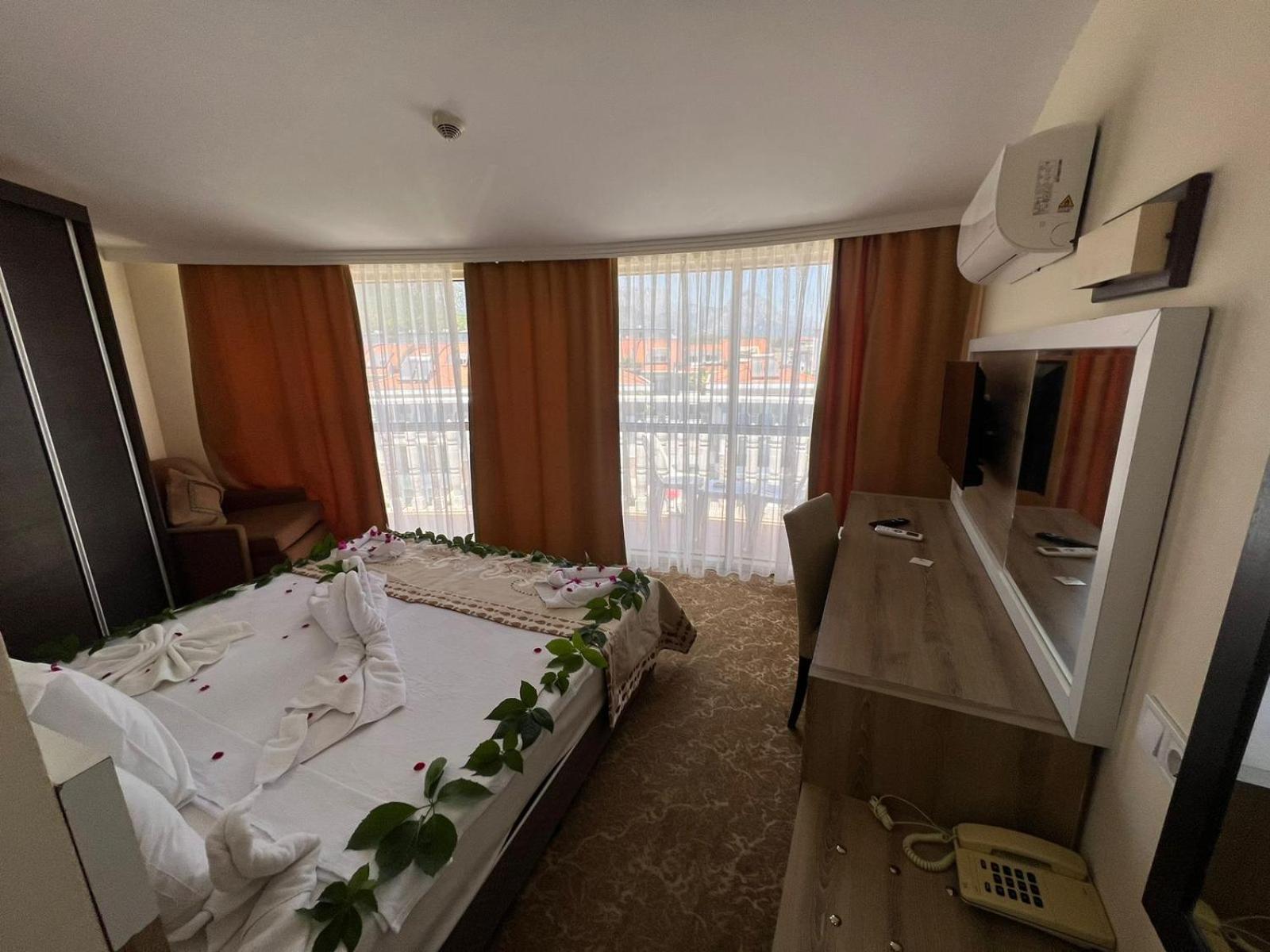 קמר Rk Magic Dream Hotel מראה חיצוני תמונה