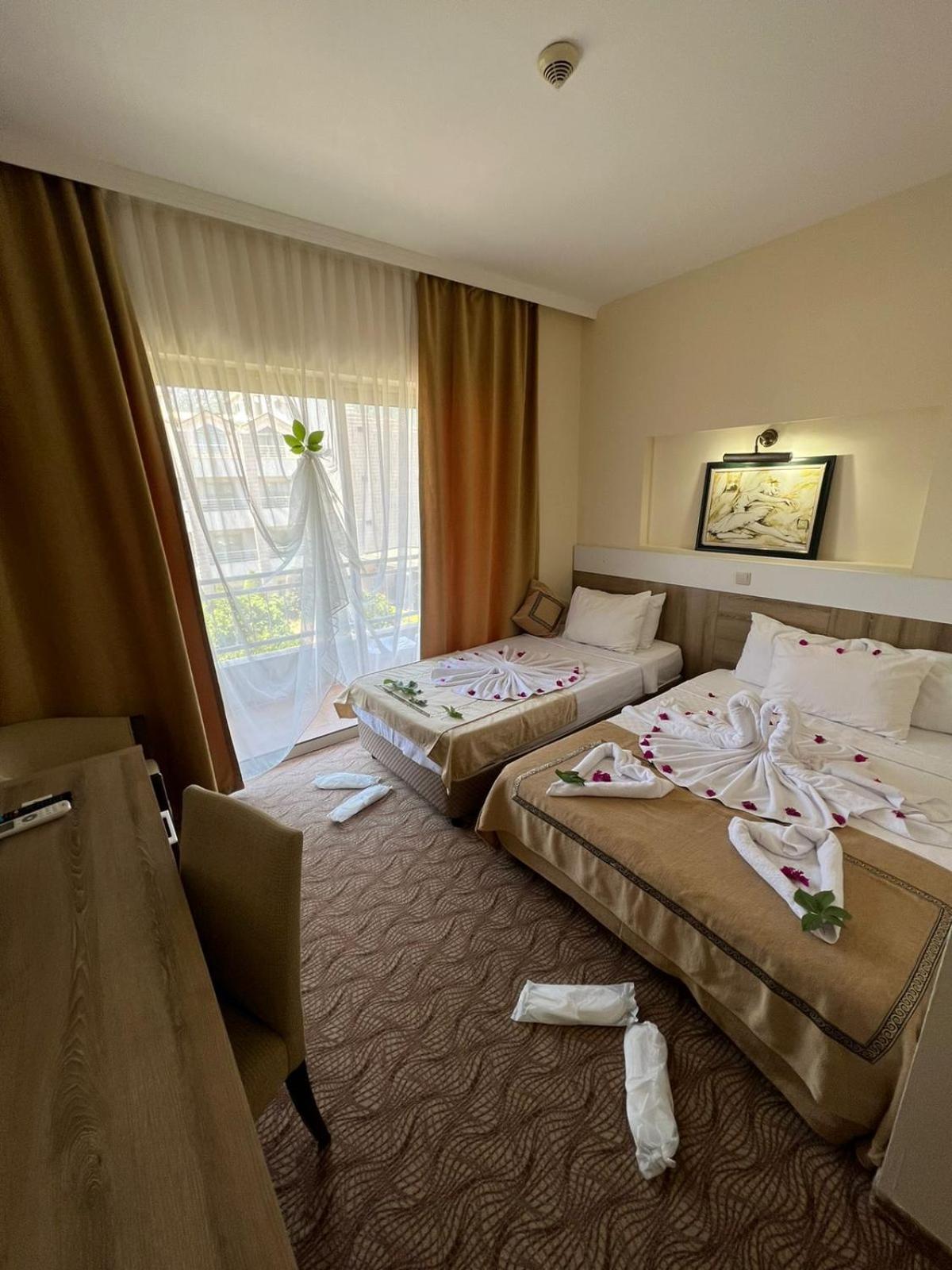 קמר Rk Magic Dream Hotel מראה חיצוני תמונה